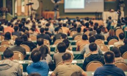 Large-Scale Seminars (LGAT)